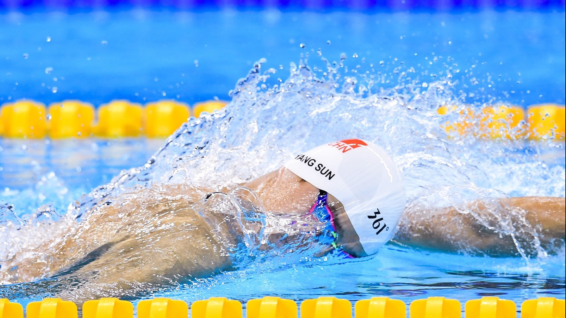 萨拉赫爆冷击败MAD，势不可挡引爆全场！